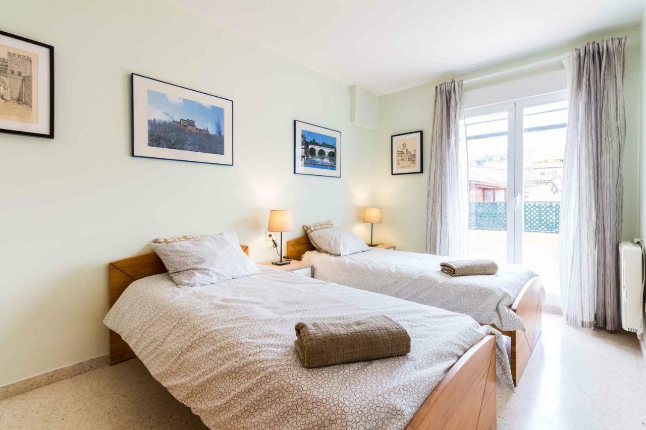 Apartamento Paseo Del Salon Granada Buitenkant foto